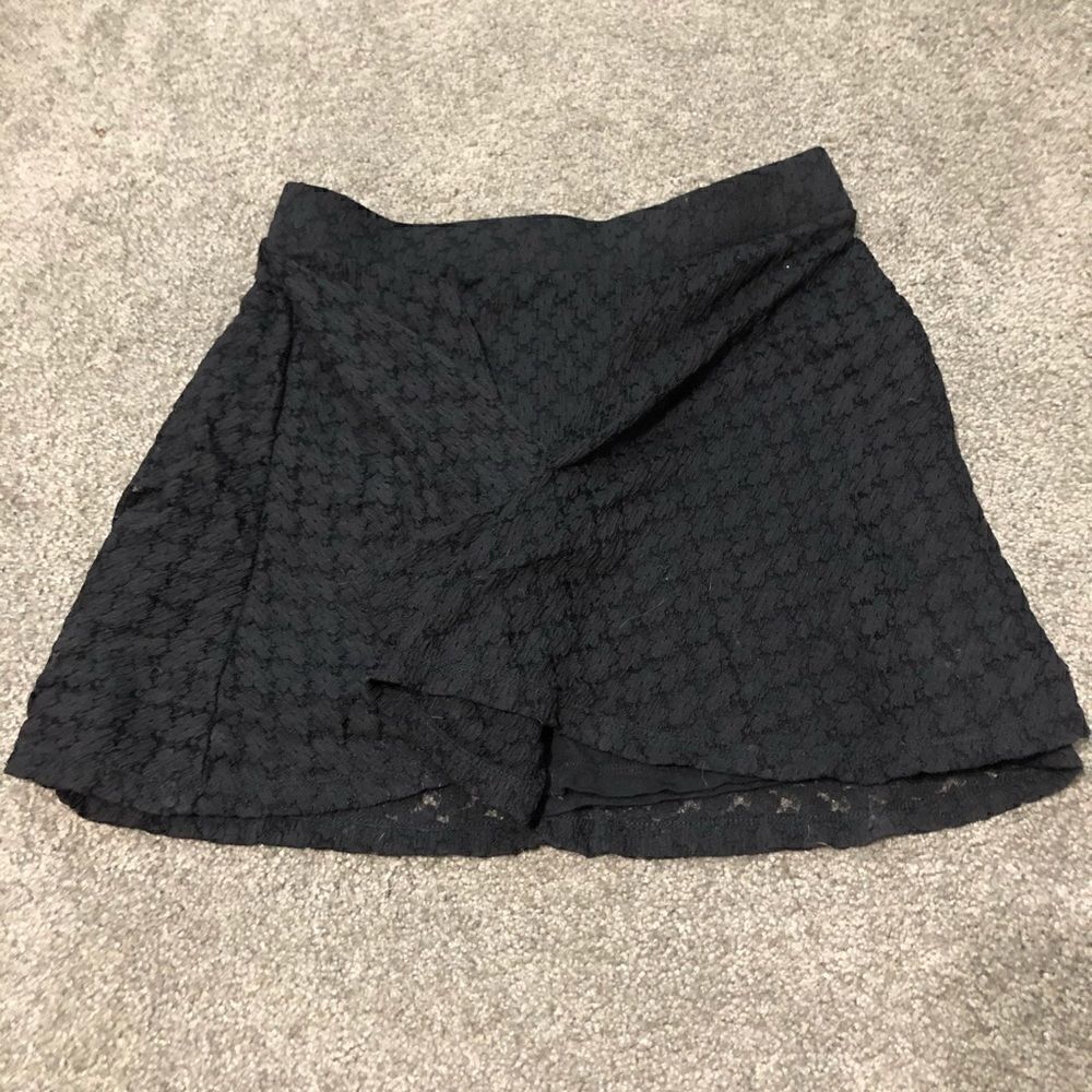 Forever21 black skirt - Picture 8 of 8